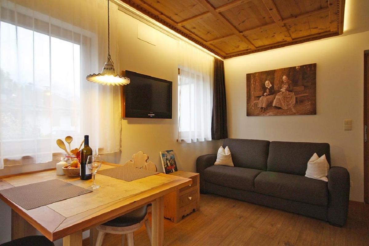 Appartement Pichler Toblach Exteriör bild
